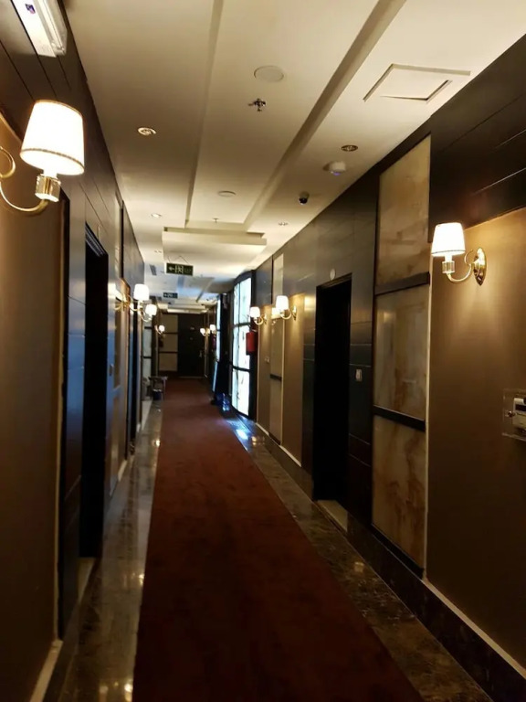 "أجنحة إيلاف الحمراء - شقق مخدومة اقتصادي Elaf Al Hamra Suites Economy Serviced Apartments