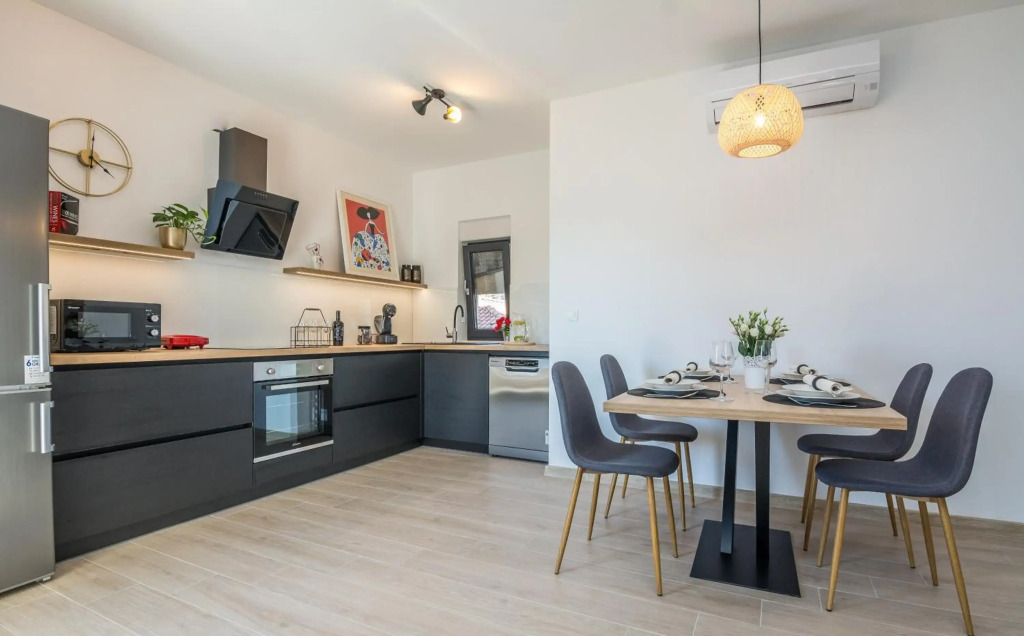 Apartments Maella