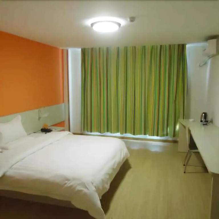 7 Days Inn