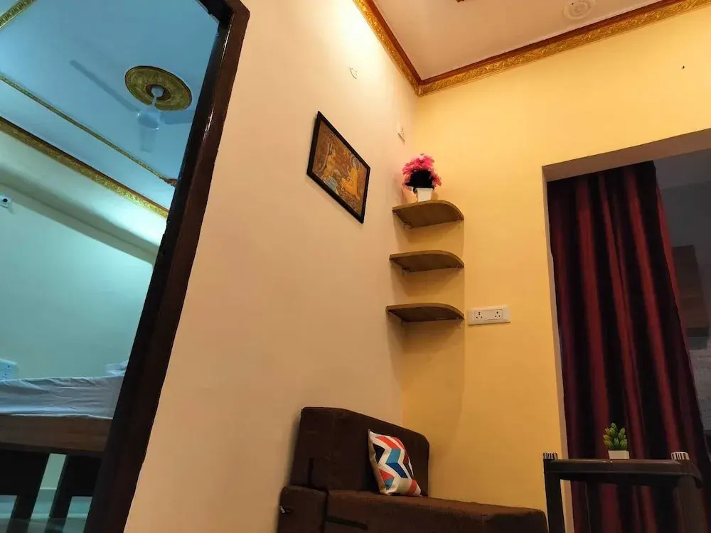 Narayans Residency
