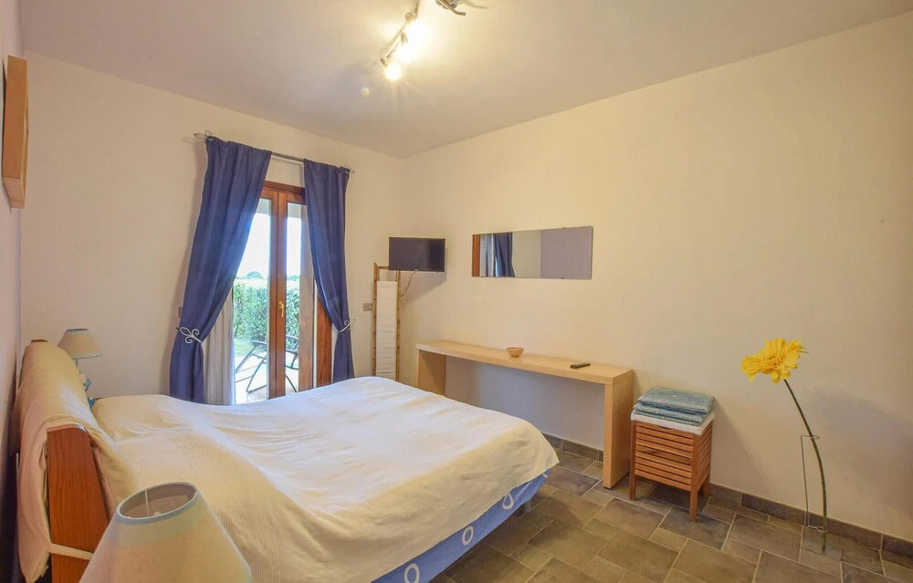 Stunning Apartment in Monte Petrosu With Outdoor Swimming Pool and 2 Bedrooms