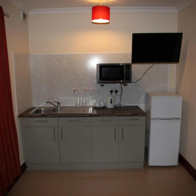 Grove Apartments