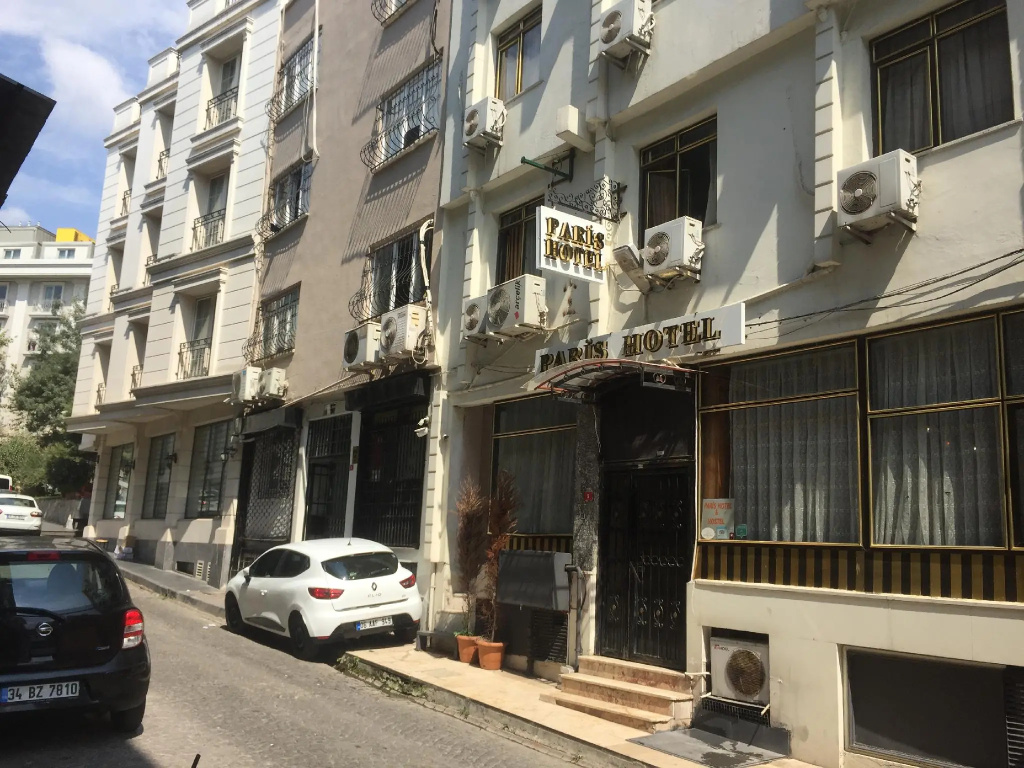Paris Hotel