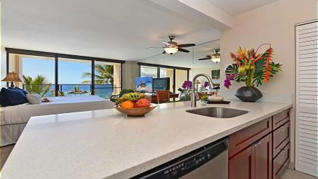 Mahana 602 in Lahaina