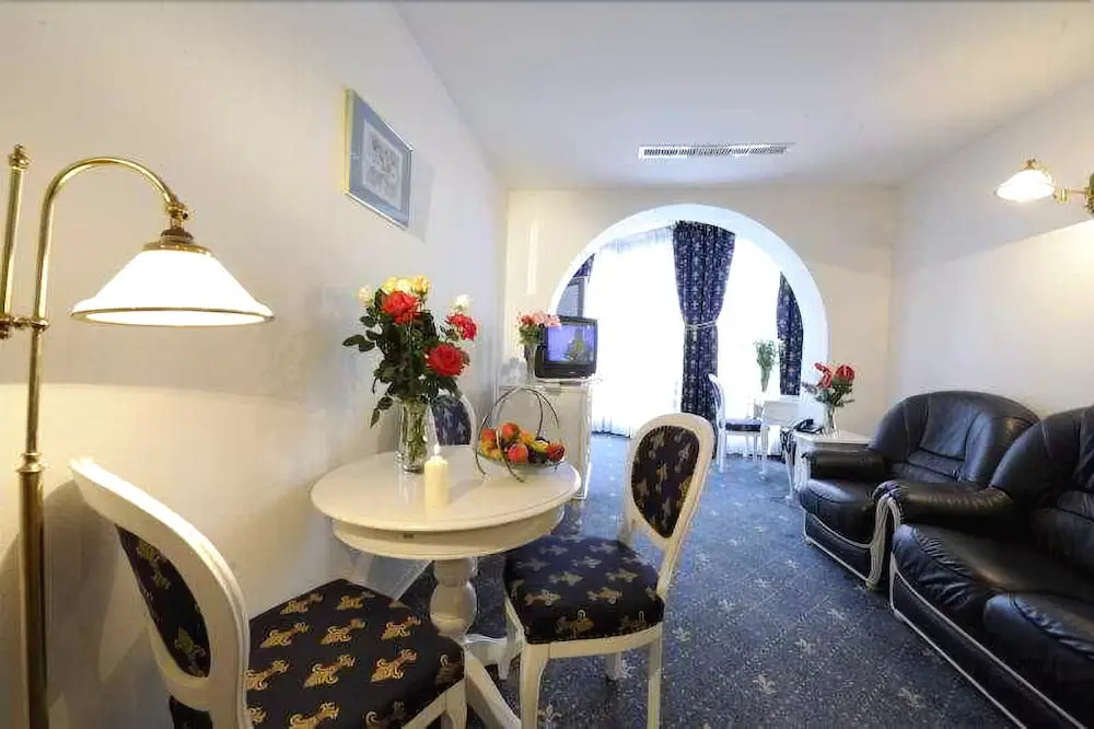Phoenix Spa Hotel