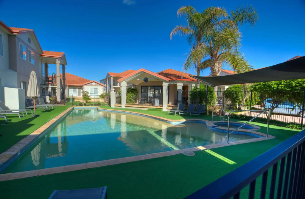 Meridian Beachside Apartments