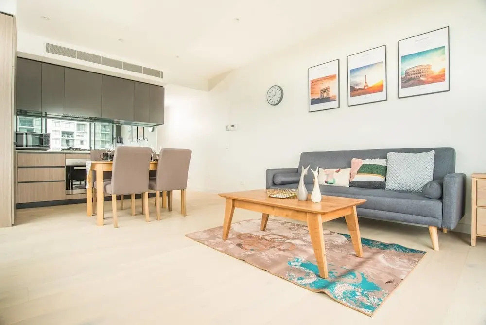 Lovely Two Bed Home In Macquarie Park