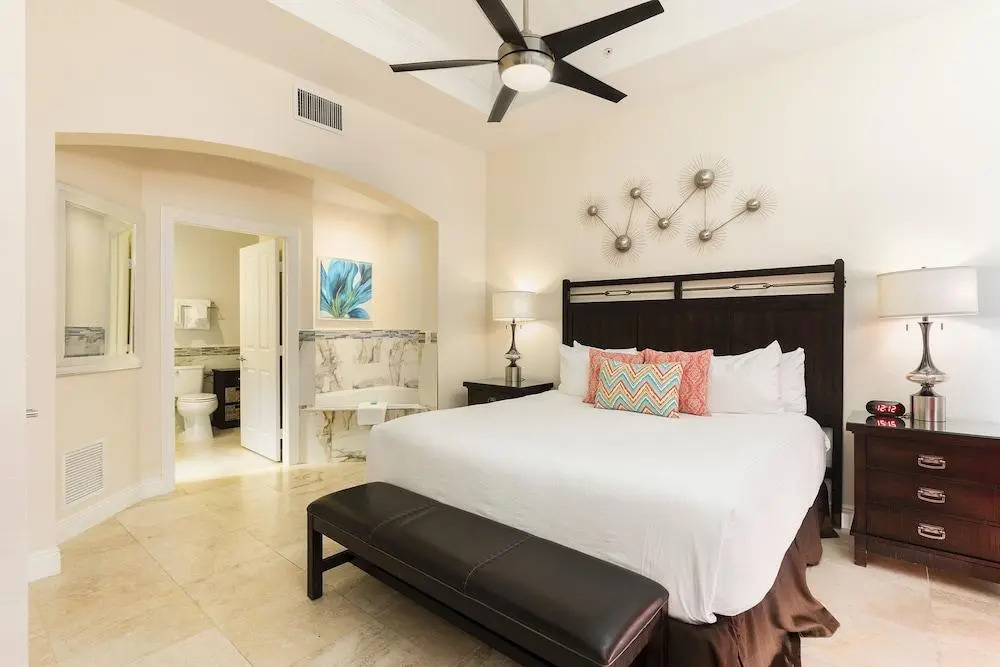 Reunion Resort Grande Living