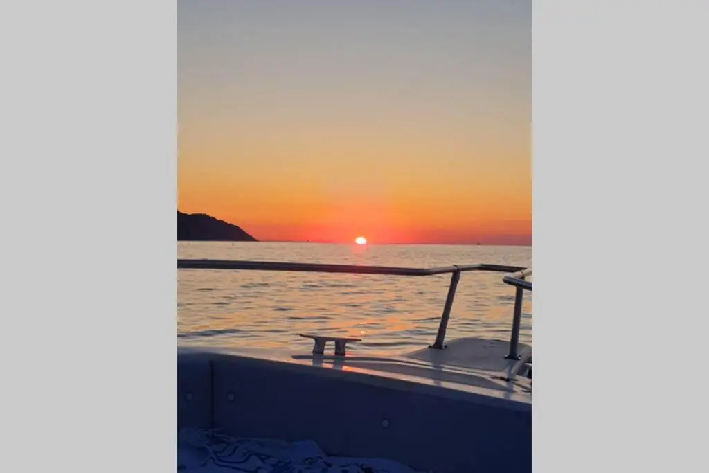 Pesaro Appartamento Mare Vacanze/Lavoro