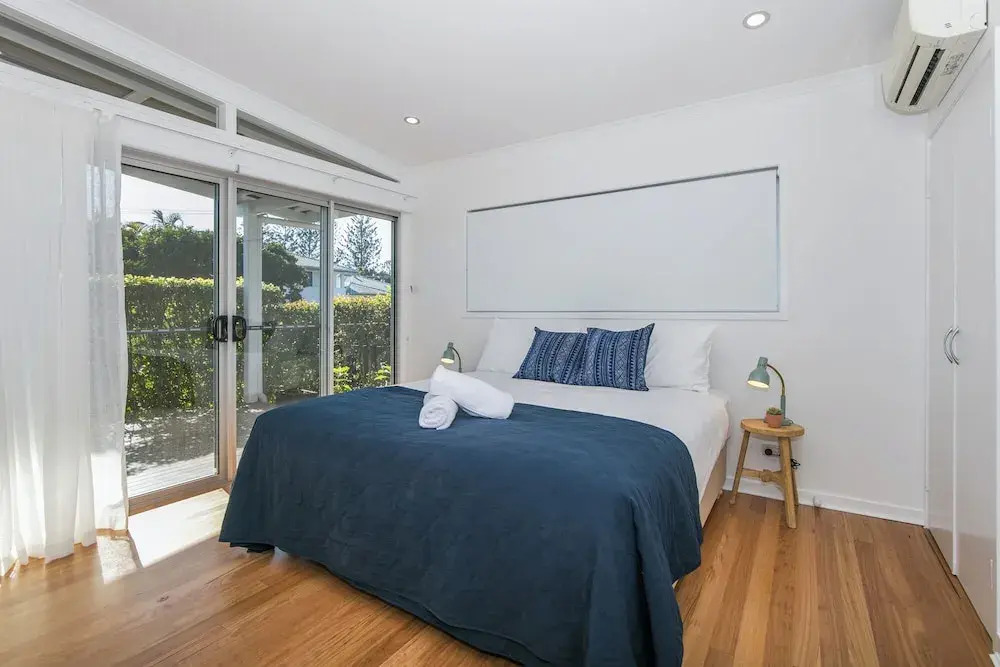 Luxe Waterfront Stay -Tallebudgera Creek