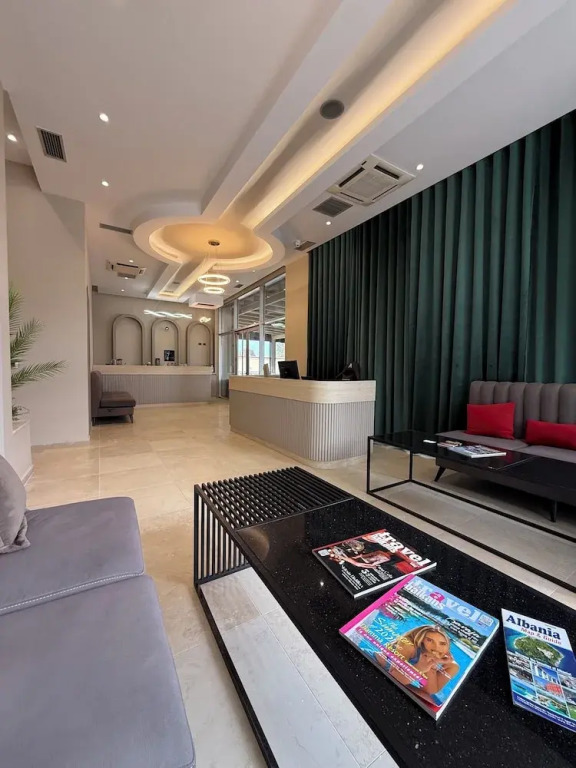 Hotel Royal