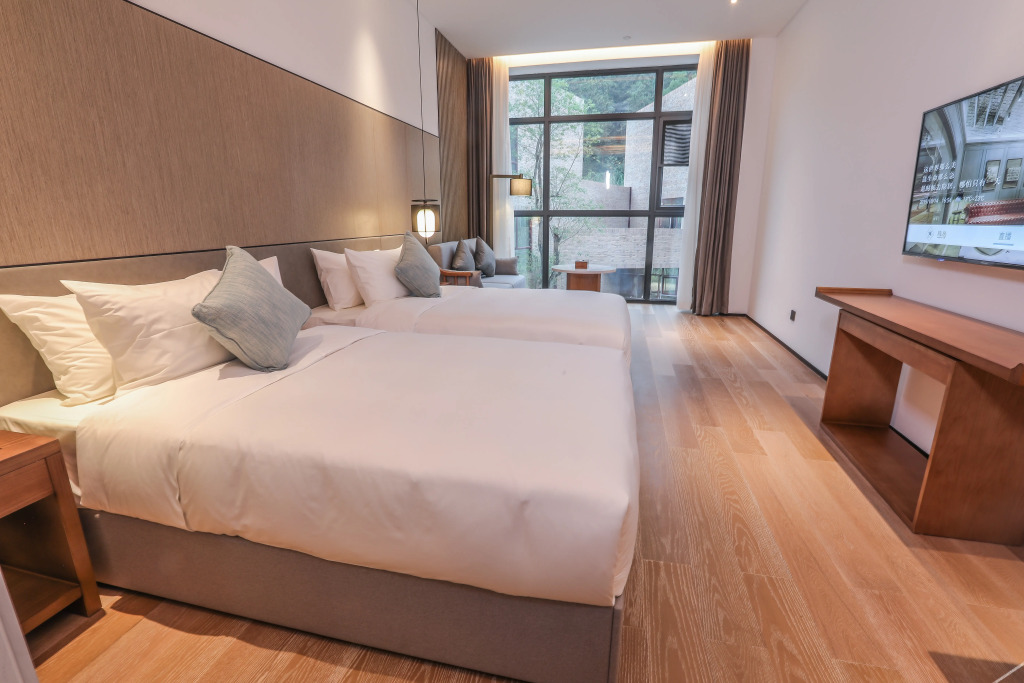 Yinju Jingde Art Hotel