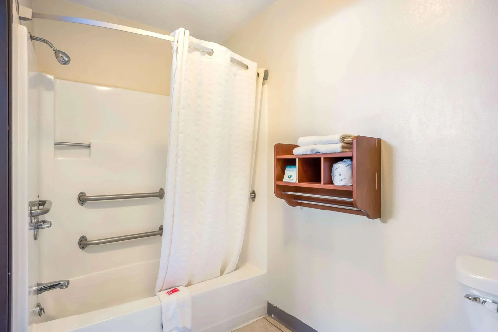 Econo Lodge Cedar Rapids South