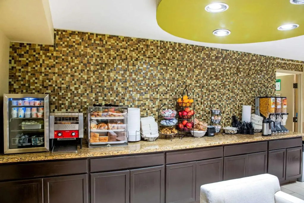La Quinta Inn Oakland Airport & Coliseum