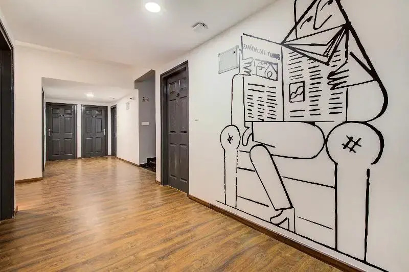 OYO Townhouse 76945 Sec 19