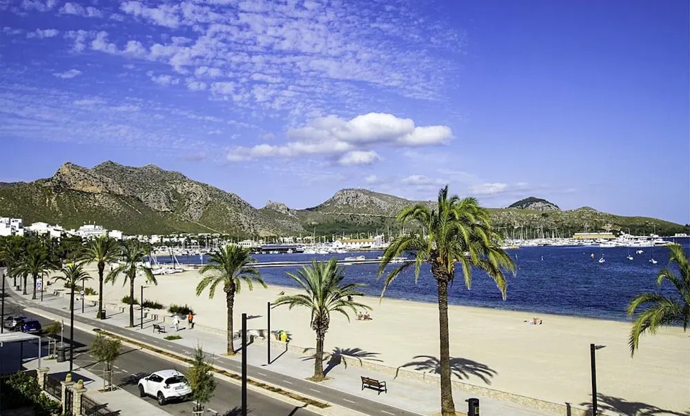 Apartment - 3 Bedrooms with WiFi and Sea views - 108769