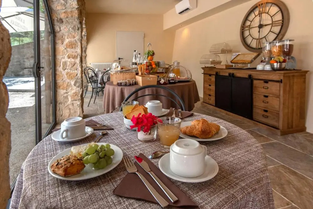 Borgo di Villa Cellaia Apartments with pool & SPA
