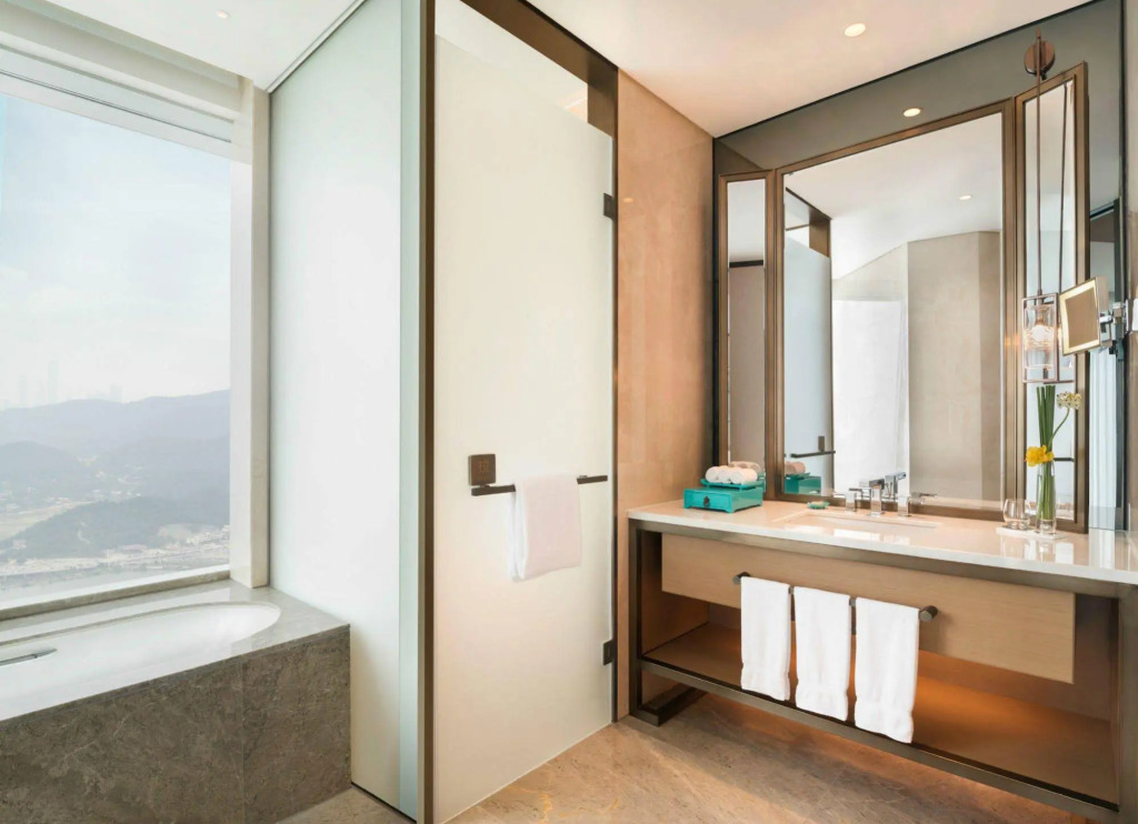 Meixi Lake Hotel, a Luxury Collection Hotel by Marriott, Changsha