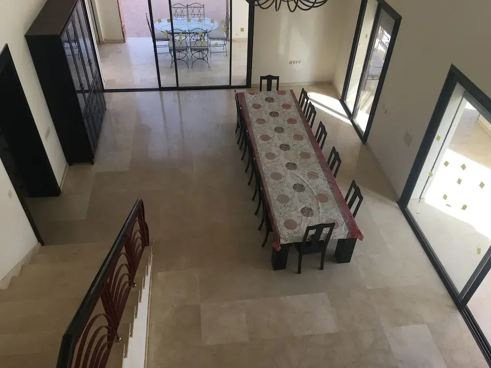 Spacious Comfortable Villa Ref T72024