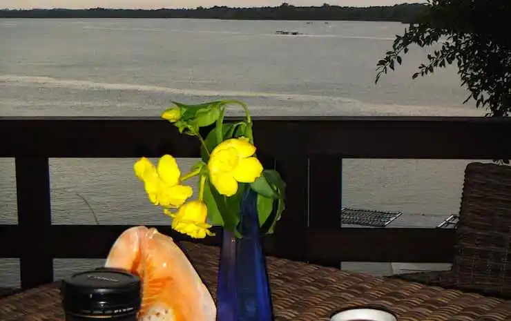 Mesra Sangkulirang Bay