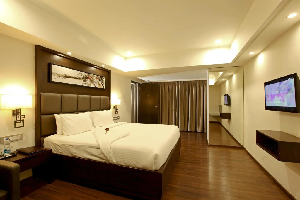 Goutham Grand Hotel