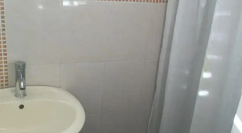 Economy Rooms Jaleo