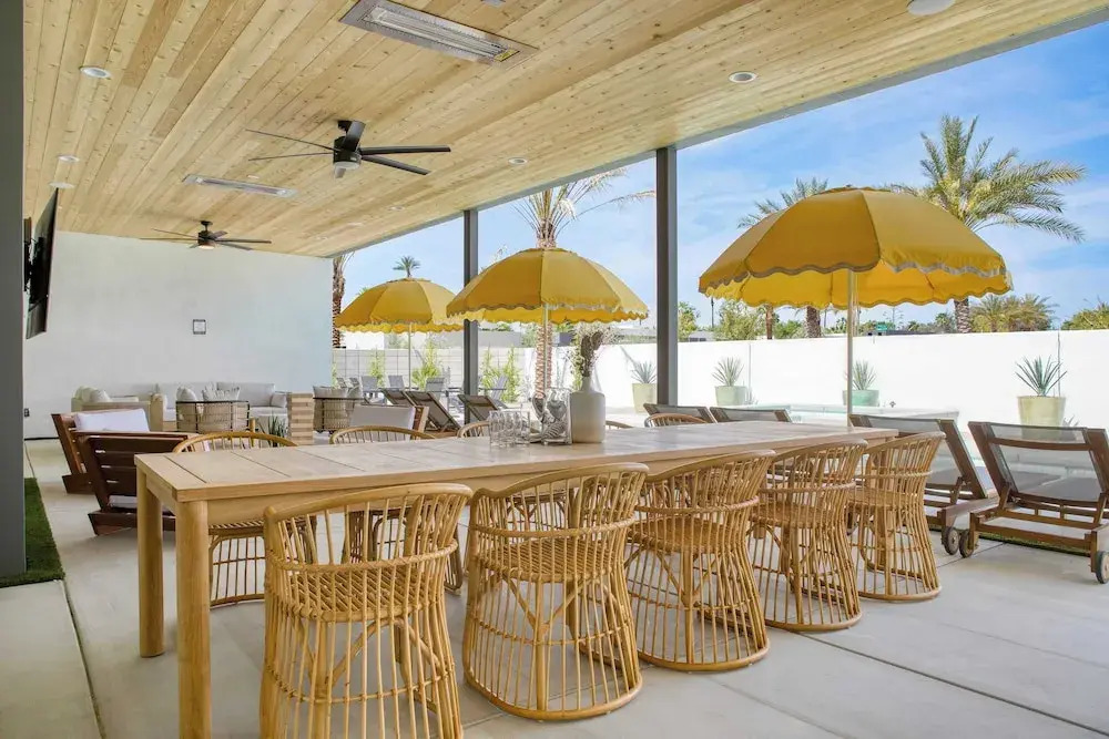 Sleeps 32 2 Villas Pool Putting GreenBocce Polo Villas Amara by AvantStay