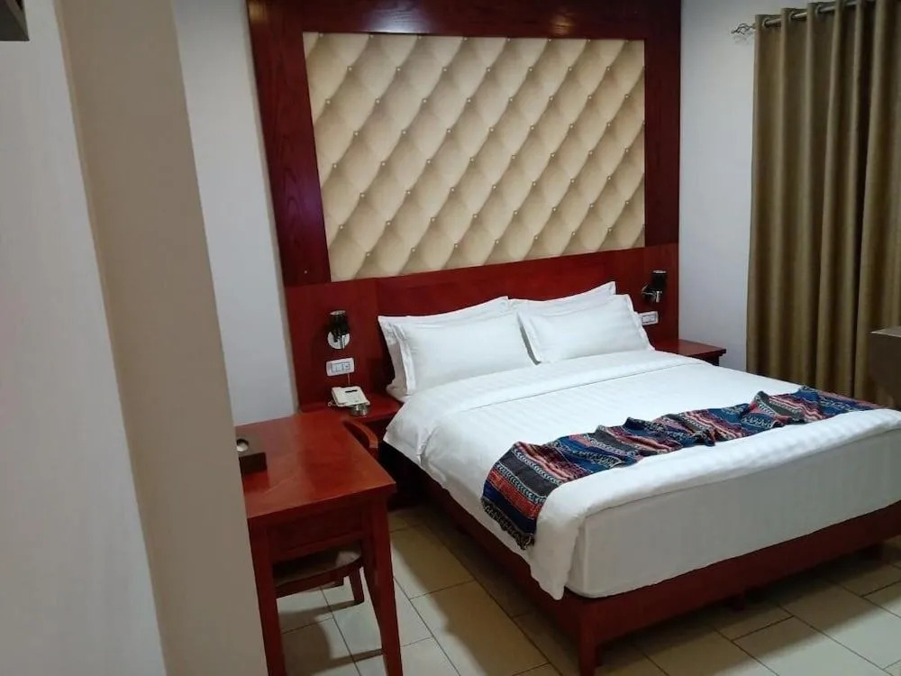seven7days hotel