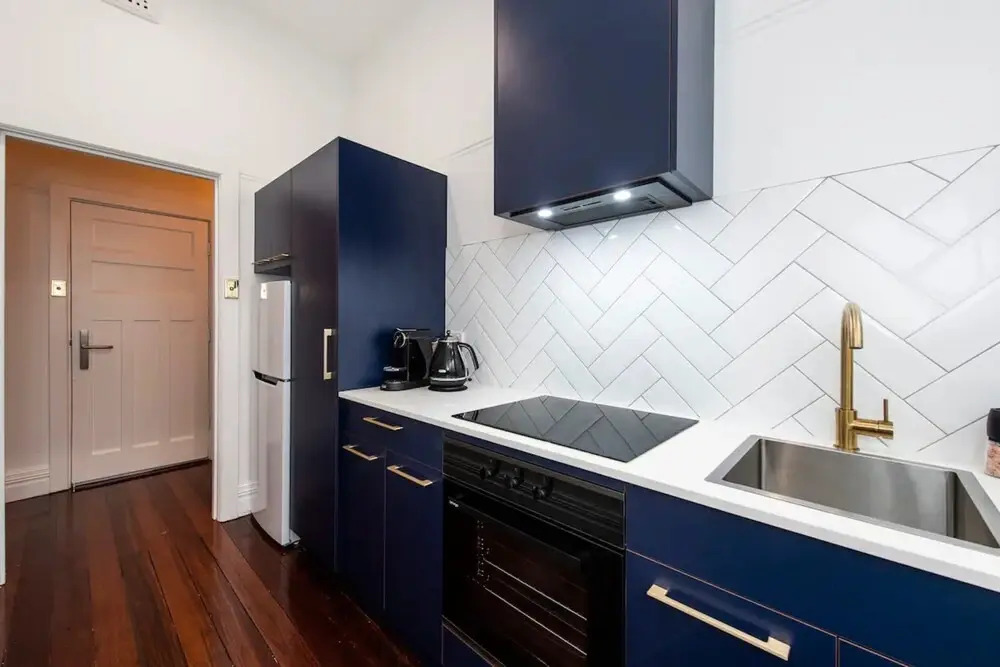 The 1920s - 'the Golden Palm' Suite Apartment