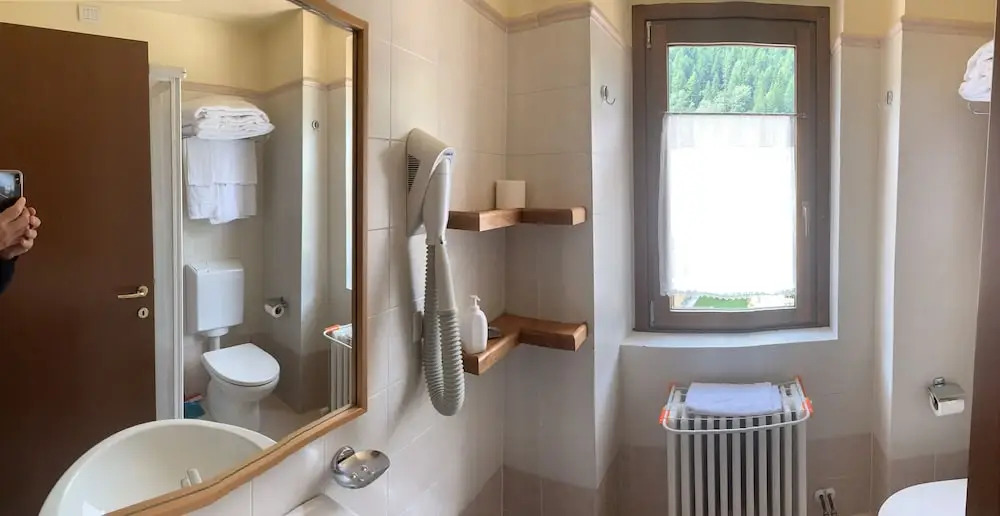 R.T.A. Hotel Monte Rosa