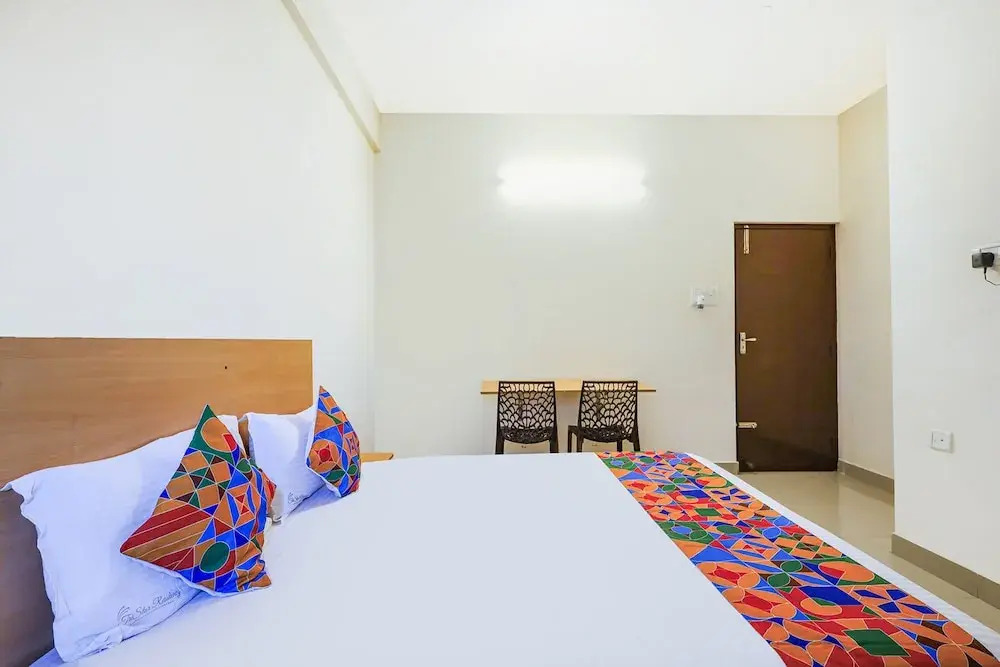 FabHotel Tristar Residency - Tambaram