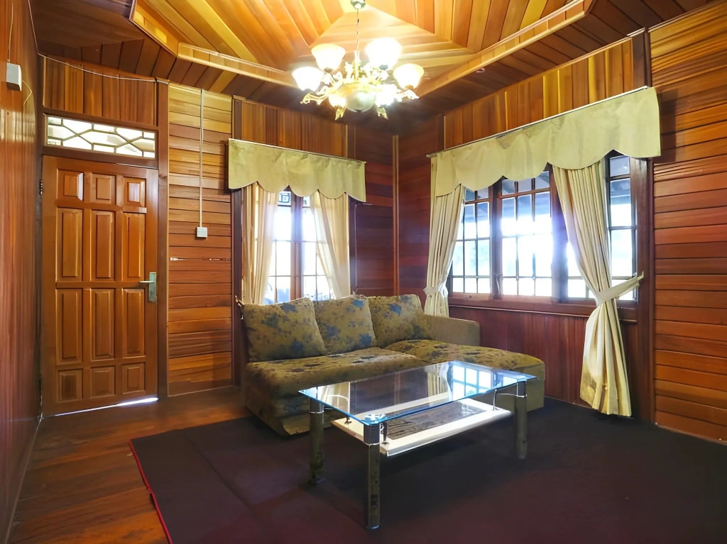 Jatimas Hijau Hotel & Villa