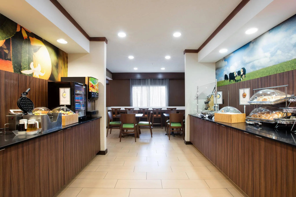 Fairfield Inn and Suites by Marriott Austin South