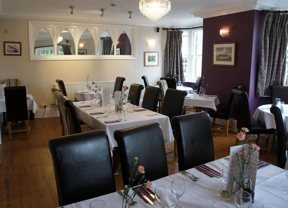 The Manifold Inn Hotel