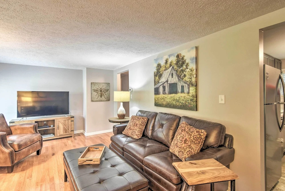 Blowing Rock Home: 1 Block to Downtown!