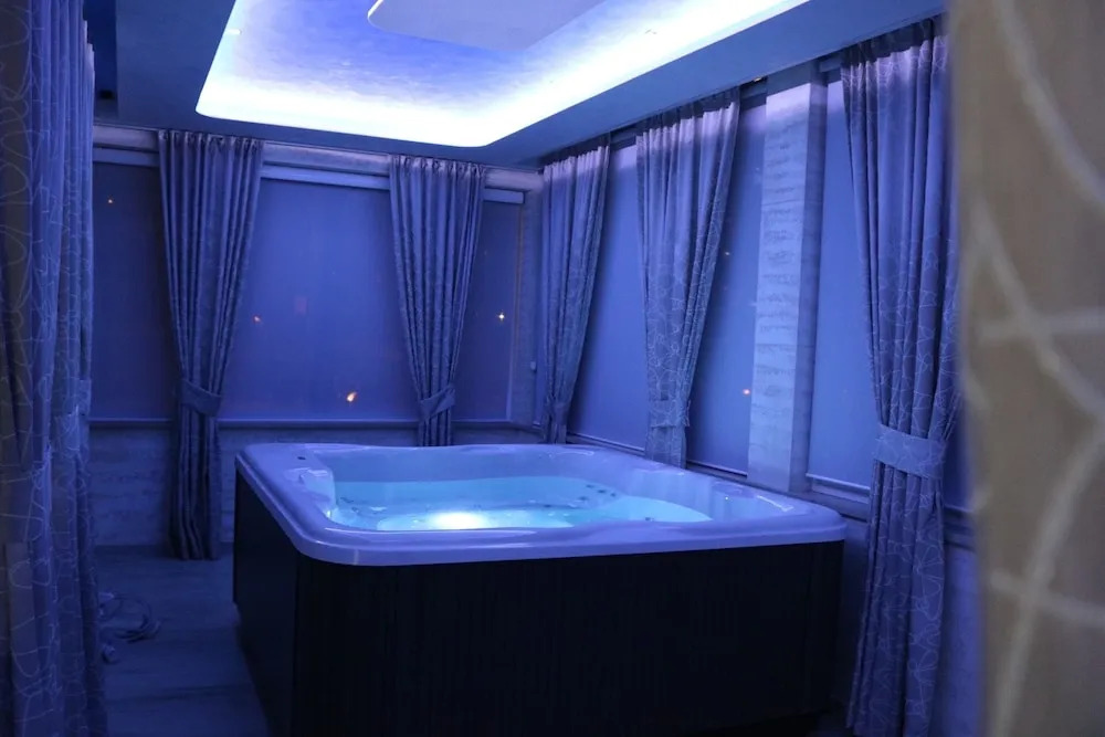 Hotel Maksim