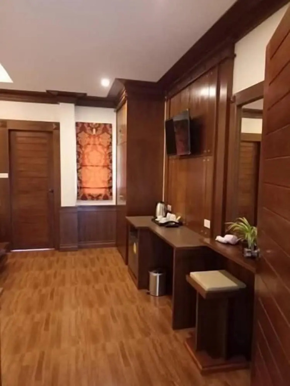 Lanta White’s House