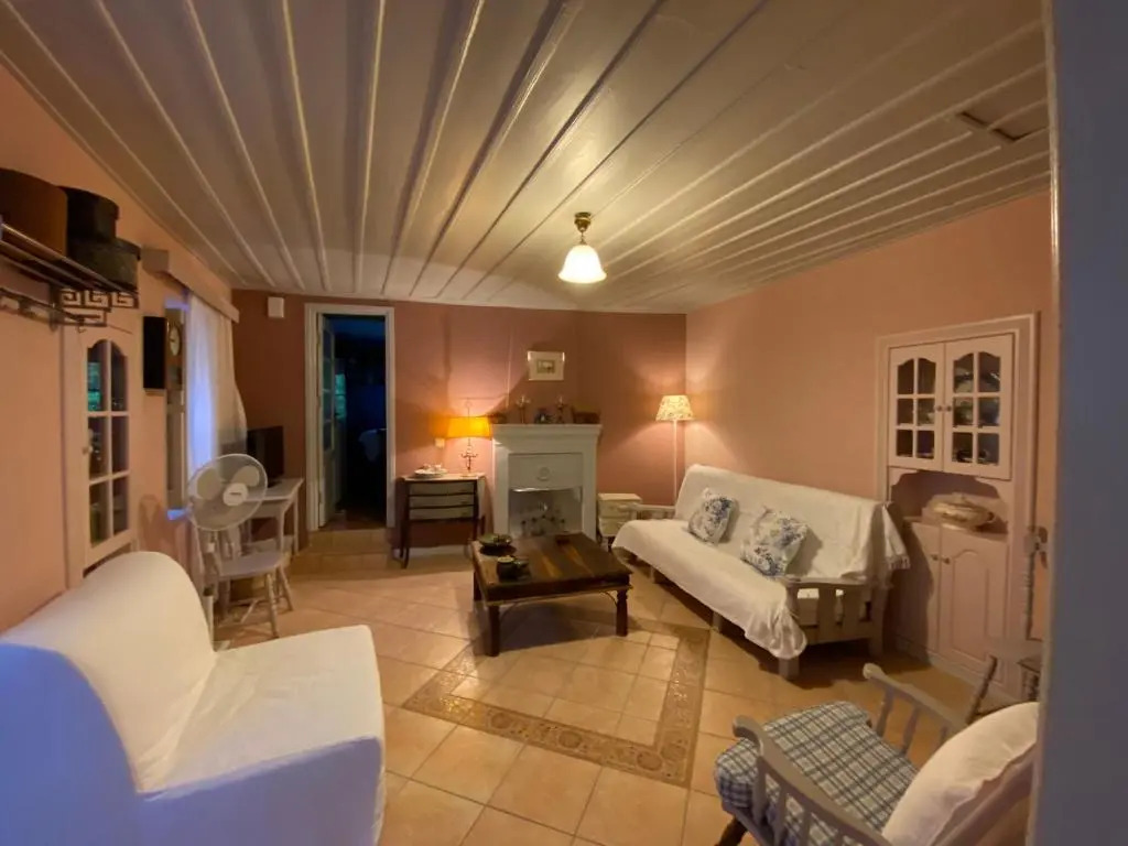 Maria's country house