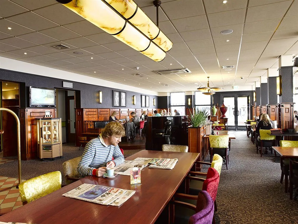 Hotel Restaurant Grandcafé t Voorhuys