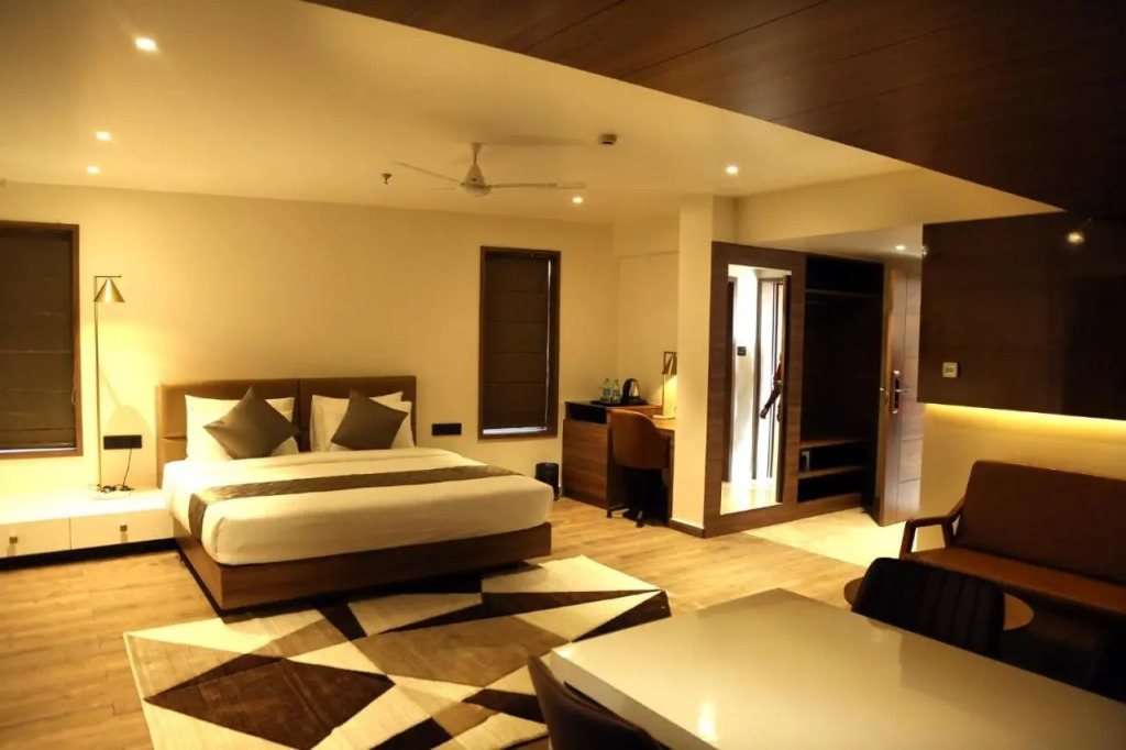 Crystal Suites