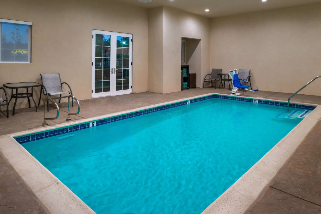 Best Western Plus Temecula Wine Country Hotel & Suites