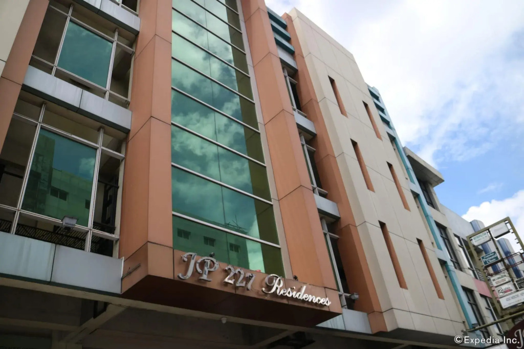 JP 227 Residences