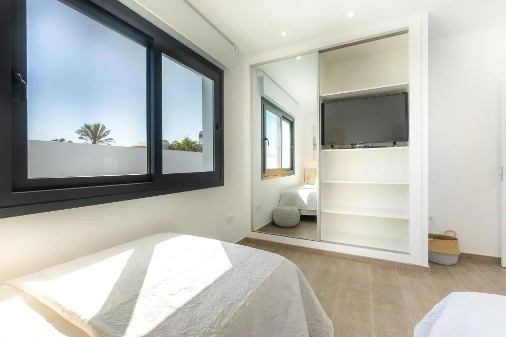 Sea Breeze Villas Lapa and Claca