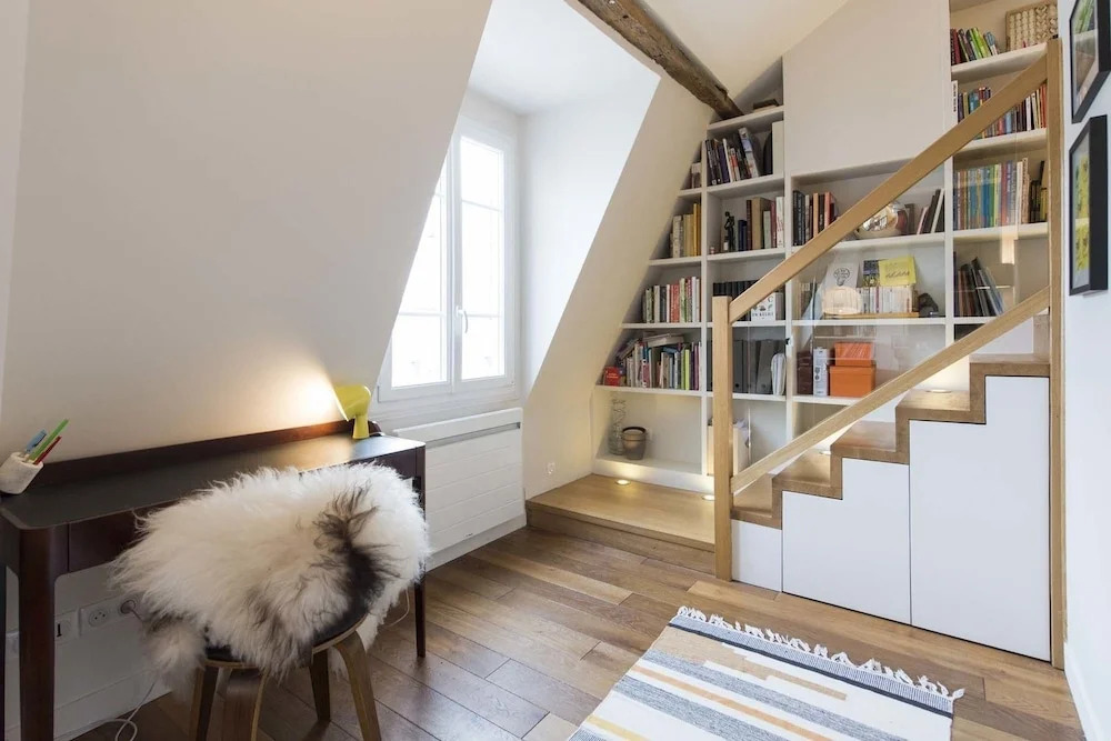 Eiffel Tower Duplex