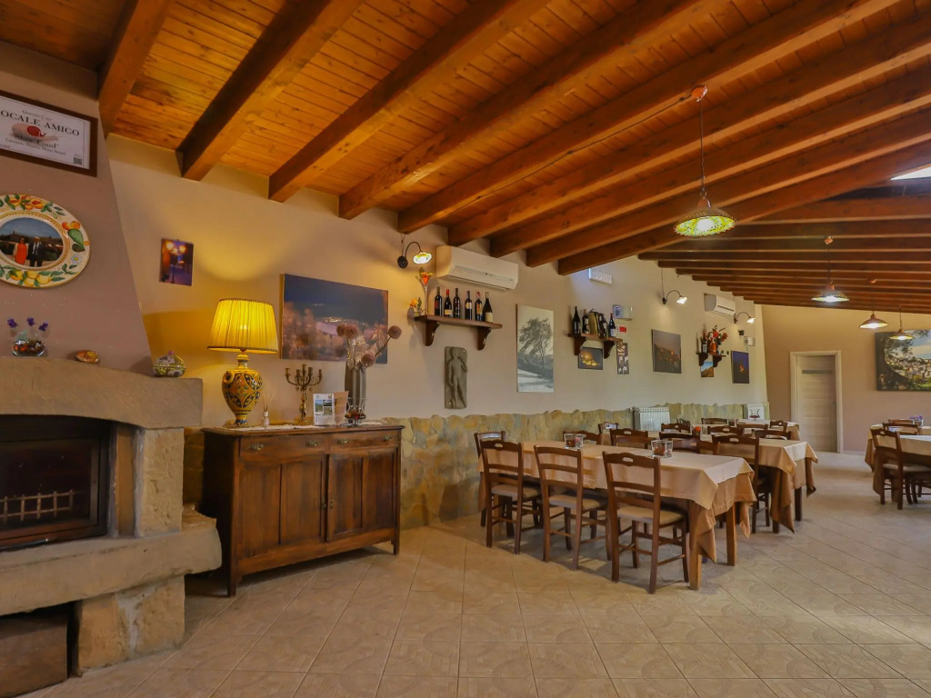 Agriturismo a Alia ID 3648