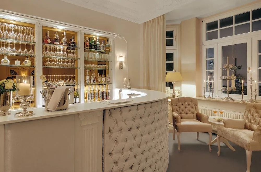 Villa Contessa - Luxury Spa Hotels