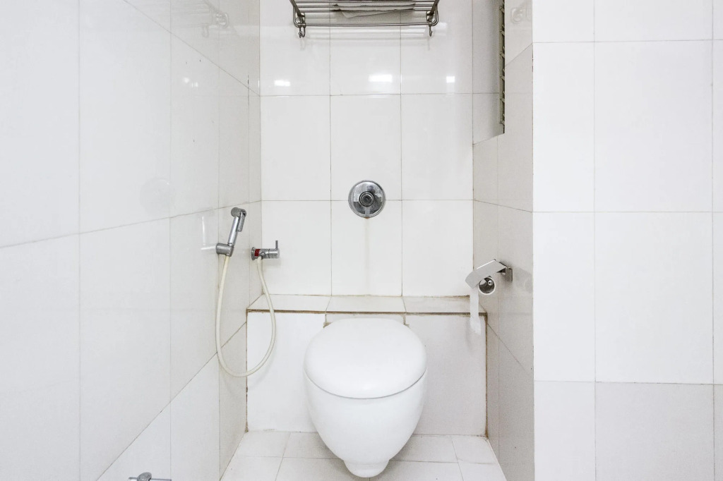 Treebo Premium Niraali Executive, Hinjewadi