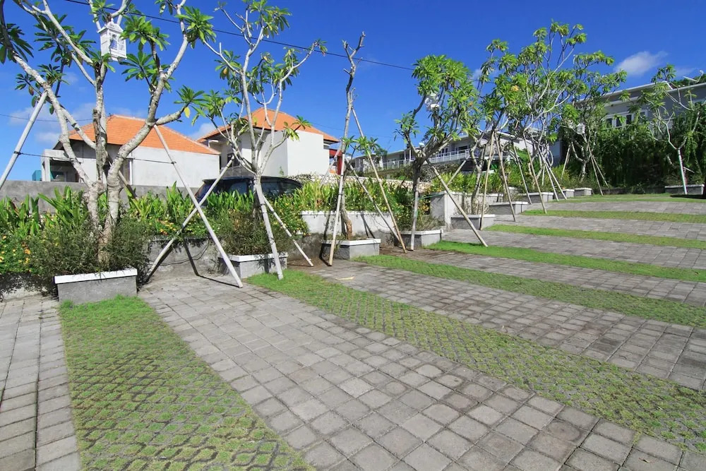 巴厘岛艾里金巴兰努安萨帖木儿科里比诺阿酒店(Airy Premier Jimbaran Nuansa Timur Kori Bali)