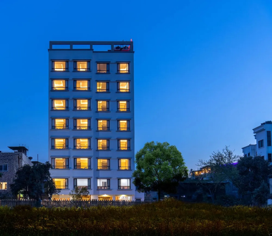 Hotel Golden Plaza