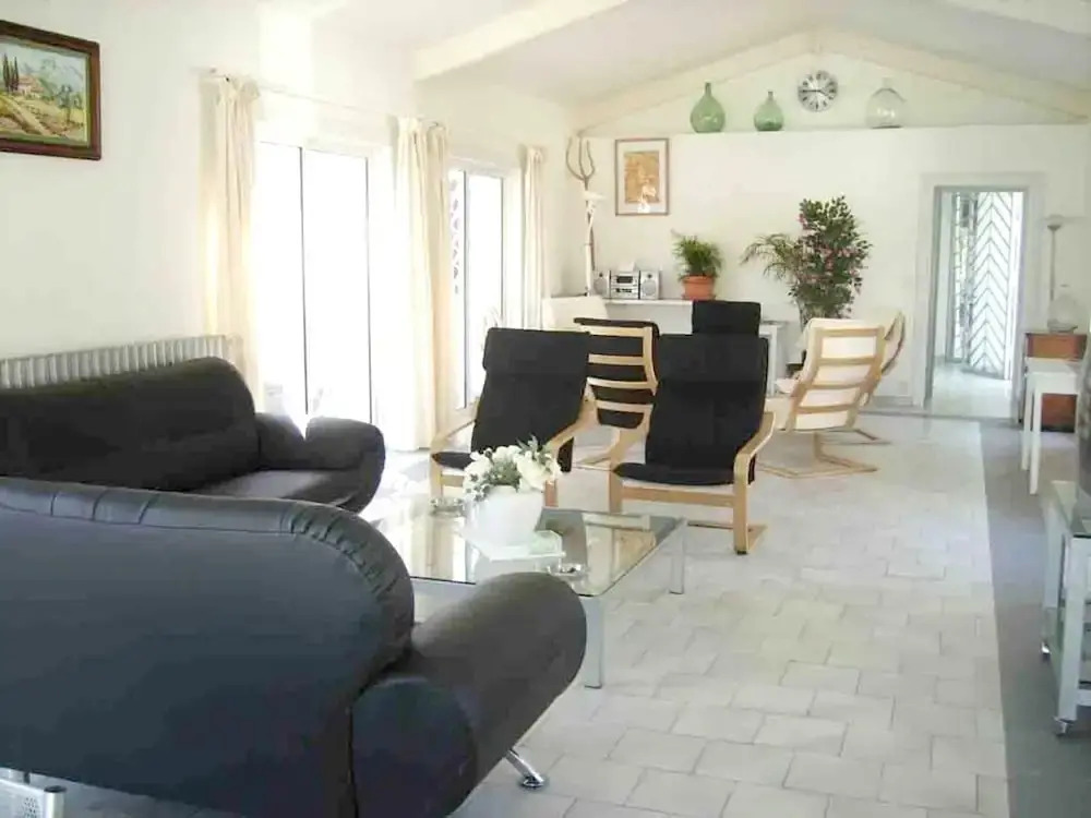 Villa With 6 Bedrooms in Meynes, With Private Pool, Enclosed Garden an
